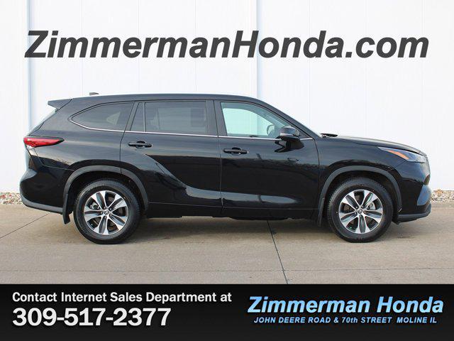 used 2023 Toyota Highlander car, priced at $38,991