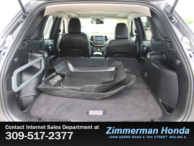 used 2015 Jeep Cherokee car, priced at $10,291
