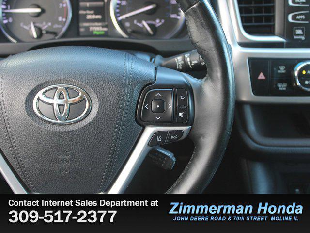 used 2018 Toyota Highlander car, priced at $26,995