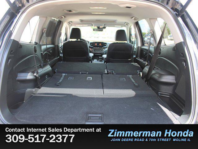 used 2022 Honda Pilot car, priced at $33,991