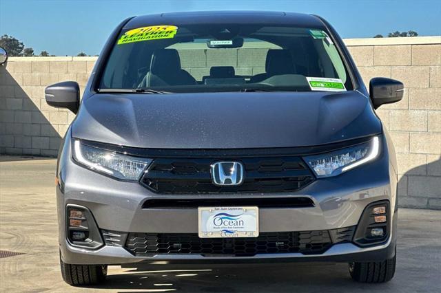 new 2025 Honda Odyssey car, priced at $48,005