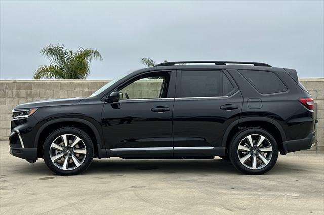 new 2025 Honda Pilot car, priced at $54,475