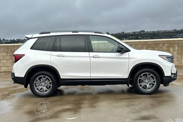 new 2025 Honda Passport car, priced at $42,850