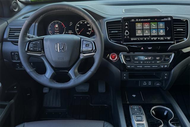 new 2025 Honda Ridgeline car, priced at $48,198