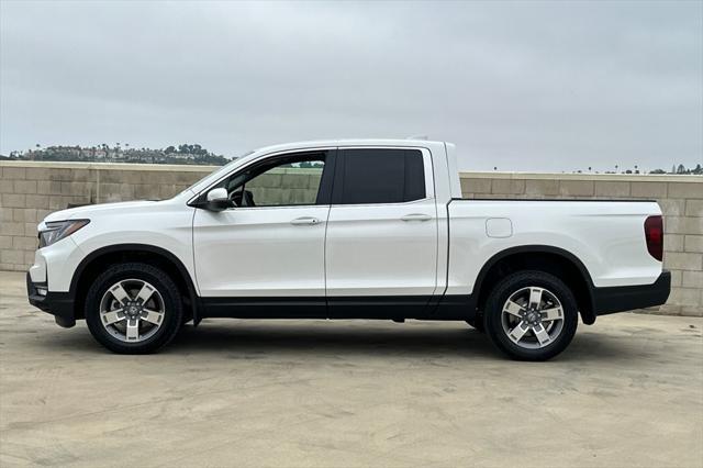 new 2025 Honda Ridgeline car, priced at $45,080