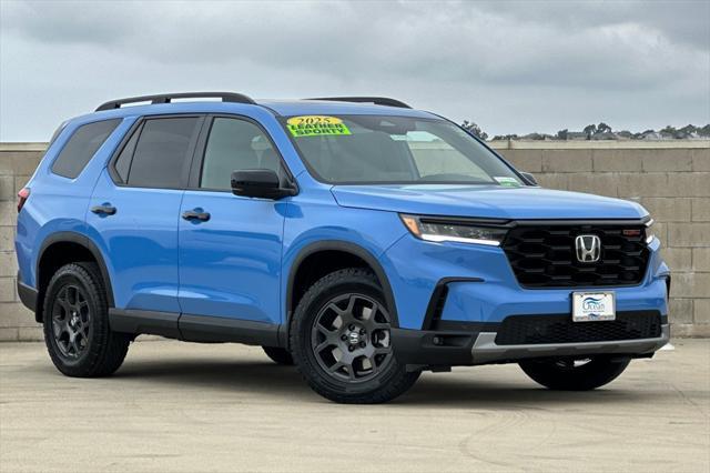 new 2025 Honda Pilot car, priced at $51,250