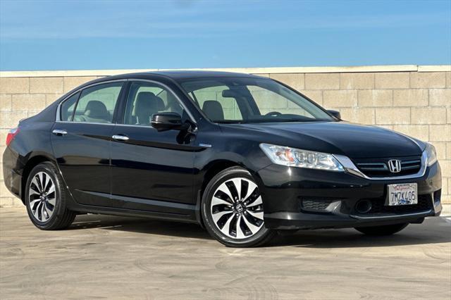 used 2015 Honda Accord Hybrid car, priced at $16,488