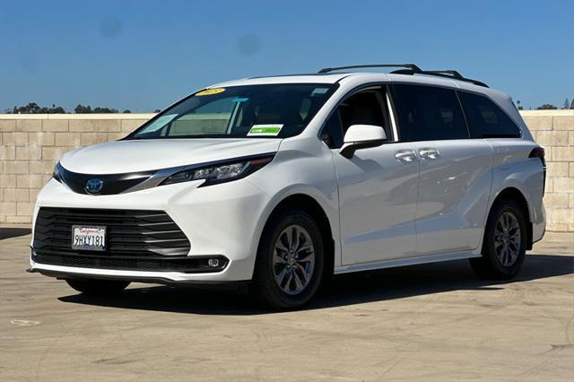 used 2023 Toyota Sienna car, priced at $39,987