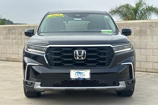 new 2025 Honda Pilot car, priced at $44,895