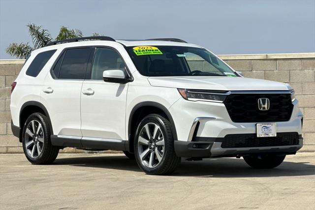 new 2025 Honda Pilot car, priced at $48,050