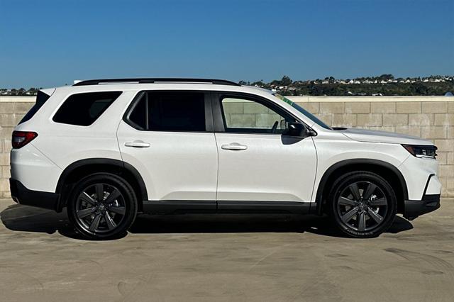 new 2025 Honda Pilot car, priced at $44,150