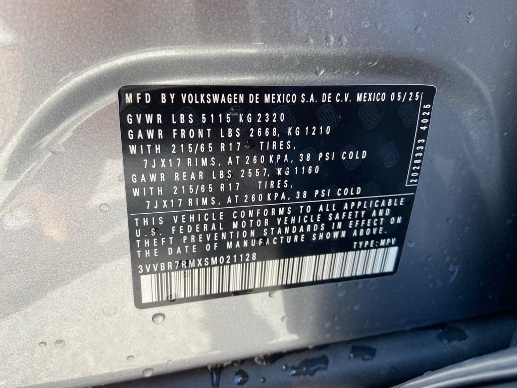 new 2025 Volkswagen Tiguan car, priced at $31,621