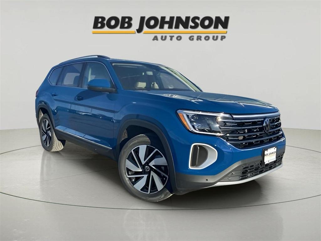 new 2025 Volkswagen Atlas car, priced at $48,096