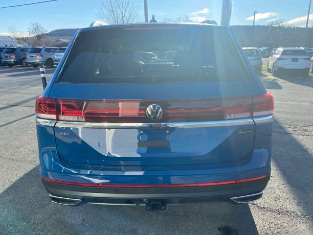 new 2025 Volkswagen Atlas car, priced at $50,596