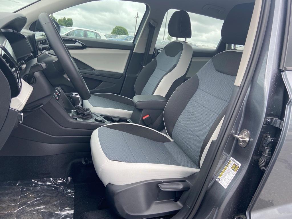 new 2025 Volkswagen Taos car, priced at $28,321