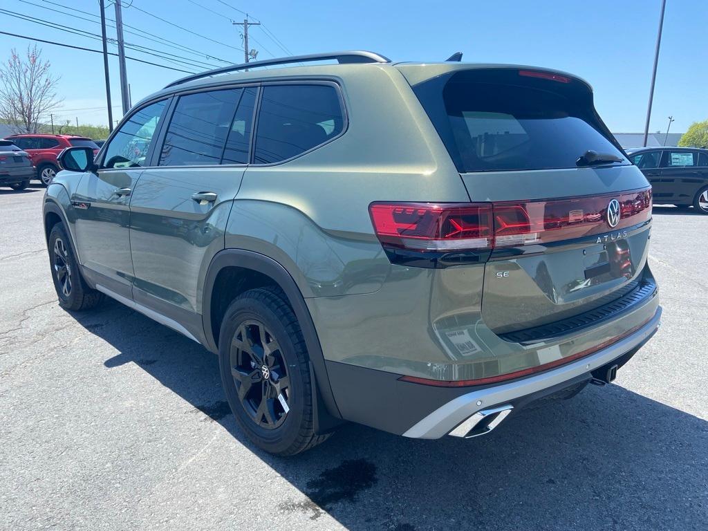 new 2025 Volkswagen Atlas car, priced at $48,716