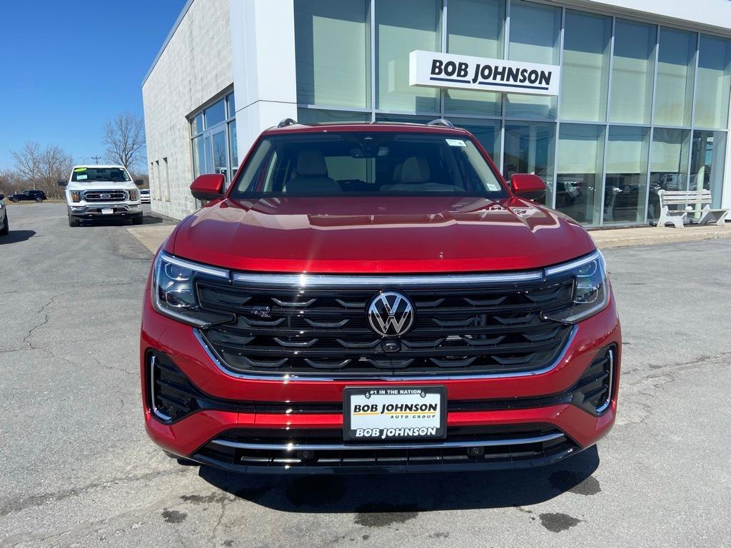 new 2025 Volkswagen Atlas car, priced at $56,518