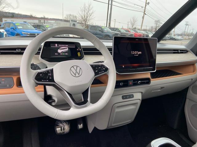 new 2025 Volkswagen ID. Buzz car, priced at $67,453