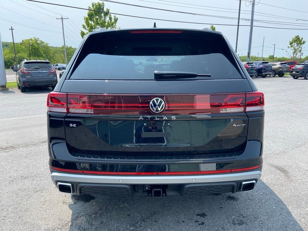 new 2025 Volkswagen Atlas car, priced at $48,716
