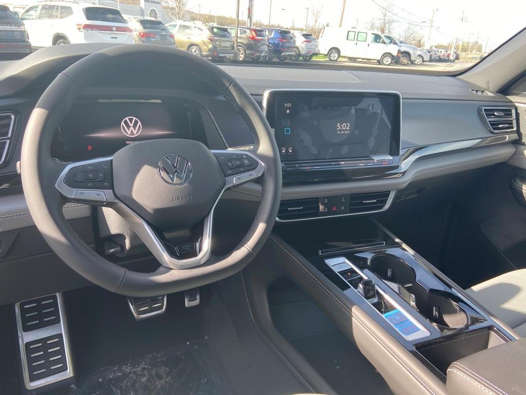 new 2025 Volkswagen Atlas Cross Sport car, priced at $51,321