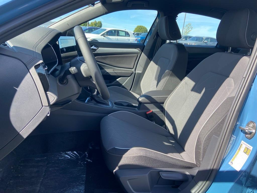 new 2025 Volkswagen Jetta car, priced at $25,632