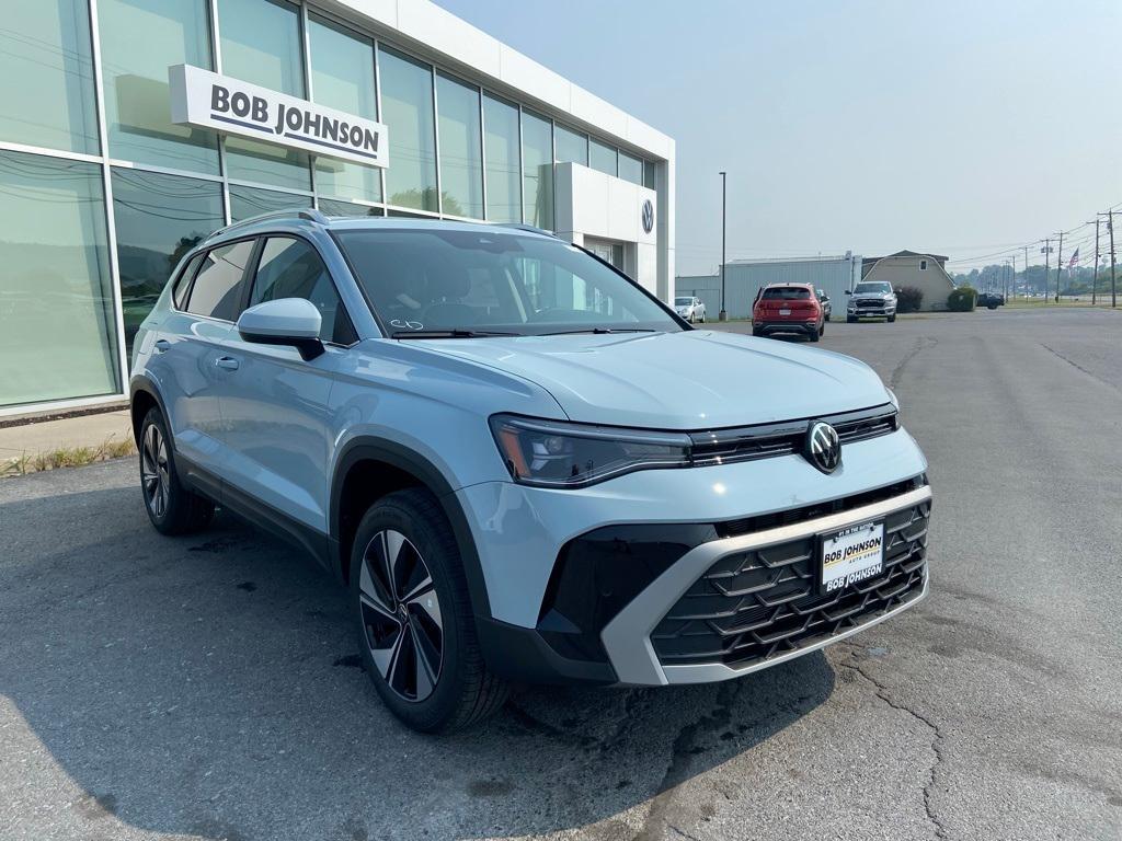 new 2025 Volkswagen Taos car, priced at $33,376