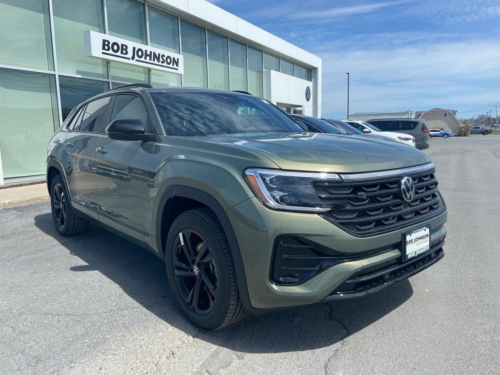 new 2025 Volkswagen Atlas Cross Sport car, priced at $51,551