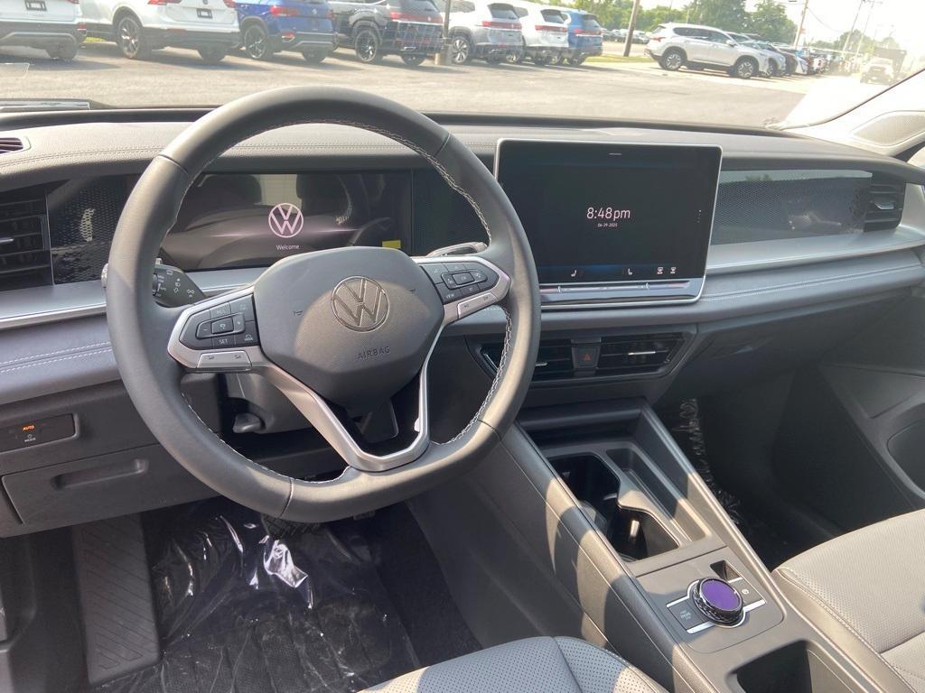 new 2025 Volkswagen Tiguan car, priced at $35,171