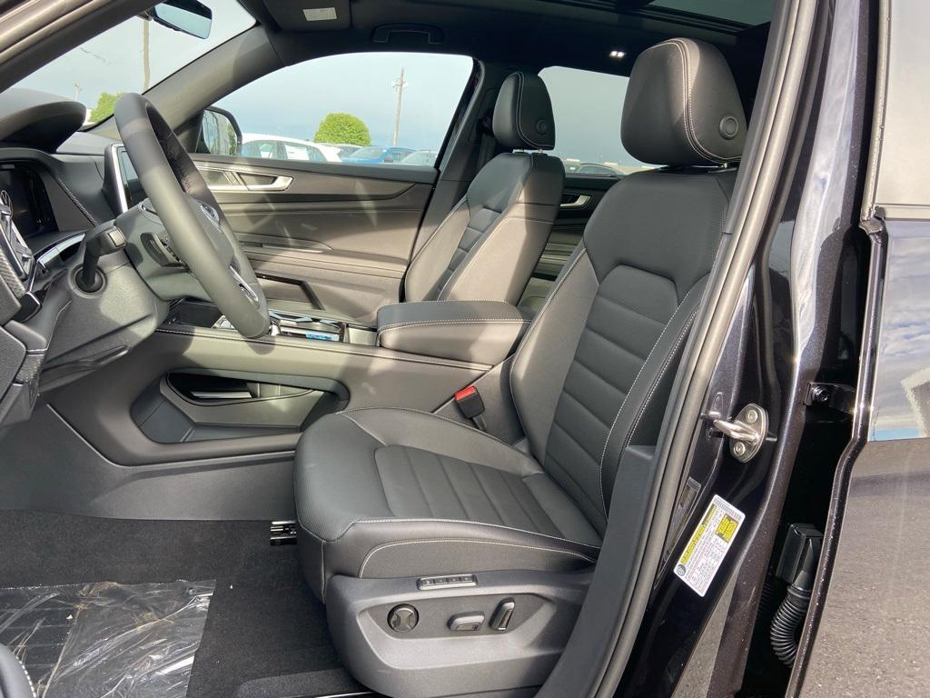 new 2025 Volkswagen Atlas Cross Sport car, priced at $49,571