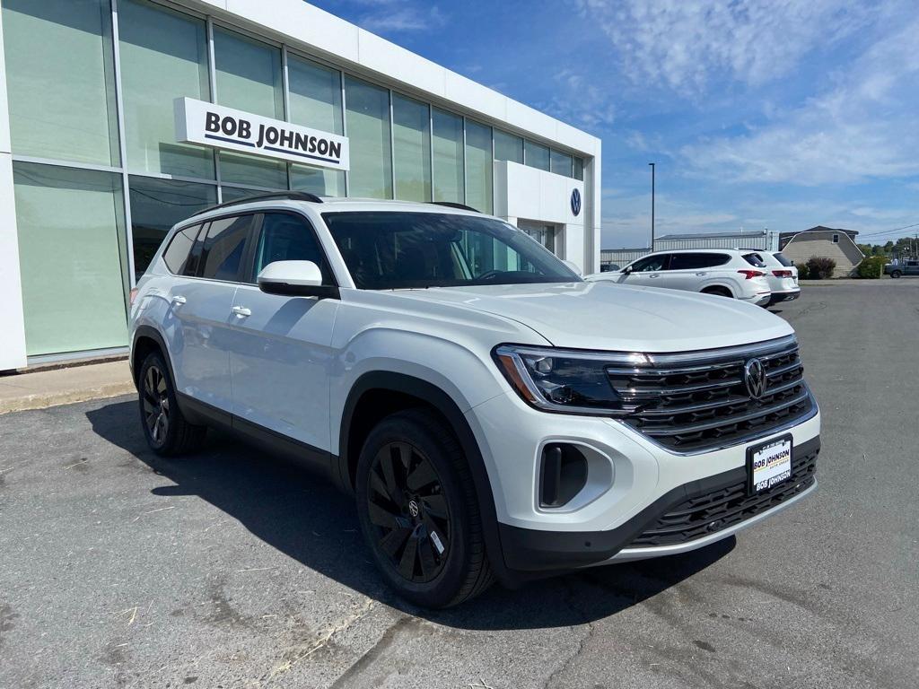 new 2026 Volkswagen Atlas car, priced at $47,975