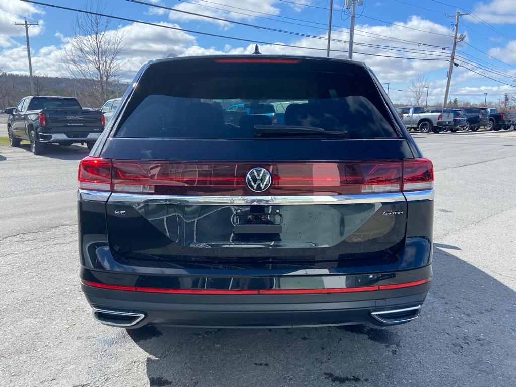new 2025 Volkswagen Atlas car, priced at $41,052