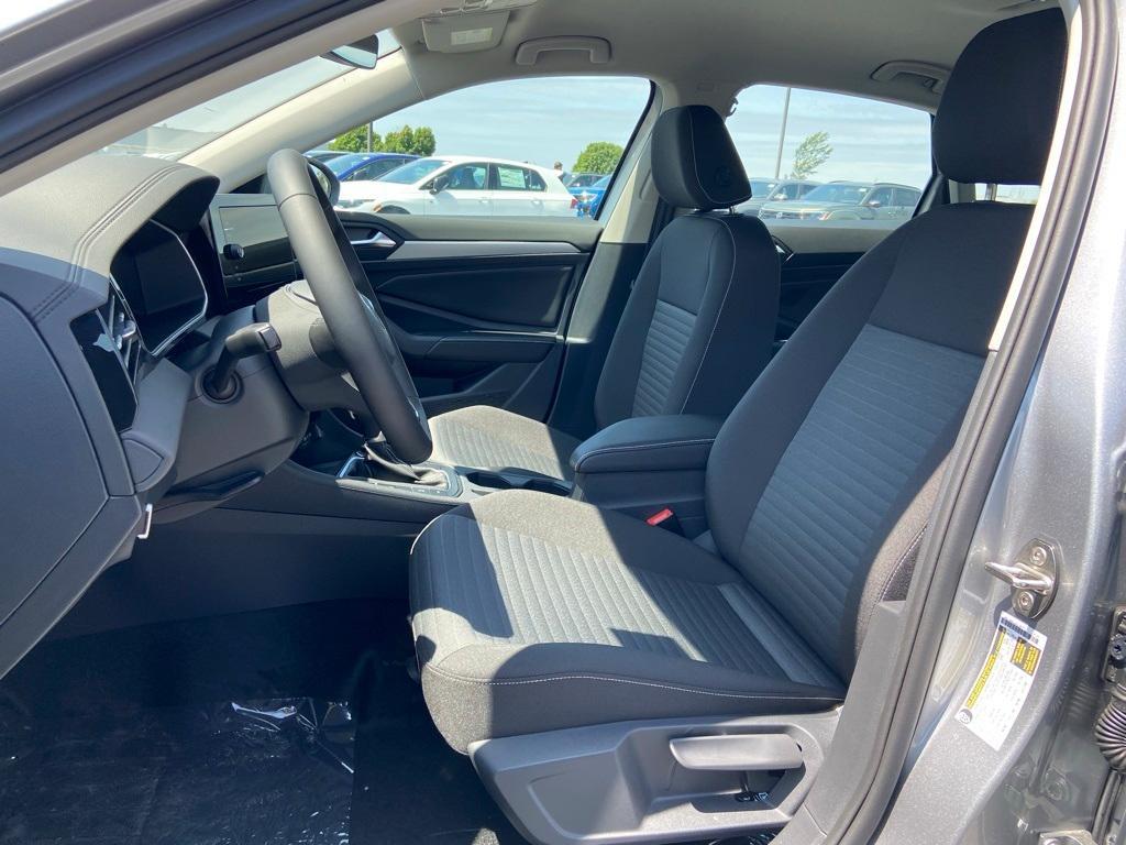 new 2025 Volkswagen Jetta car, priced at $23,667