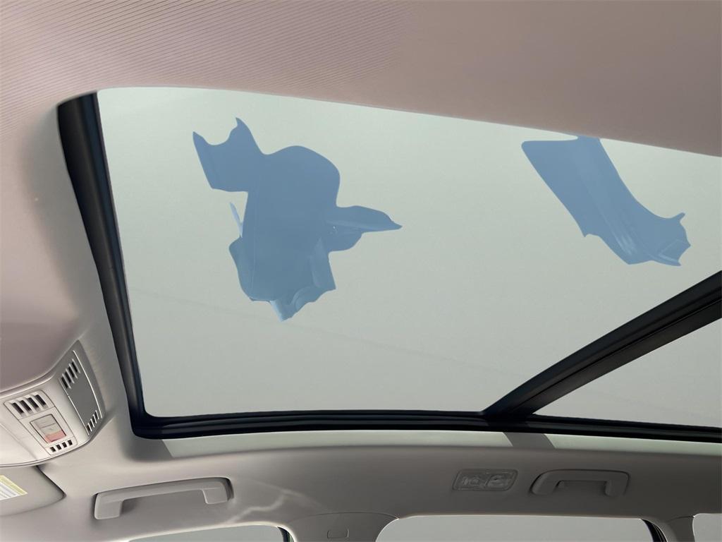 new 2025 Volkswagen Taos car, priced at $38,086