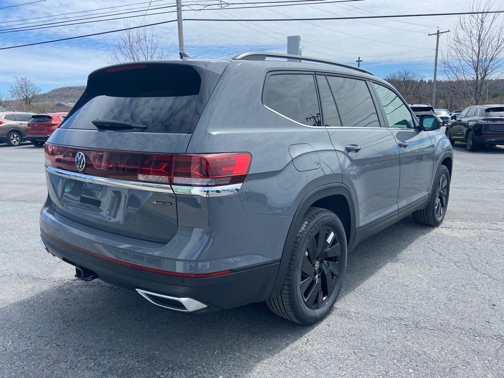 new 2025 Volkswagen Atlas car, priced at $47,415