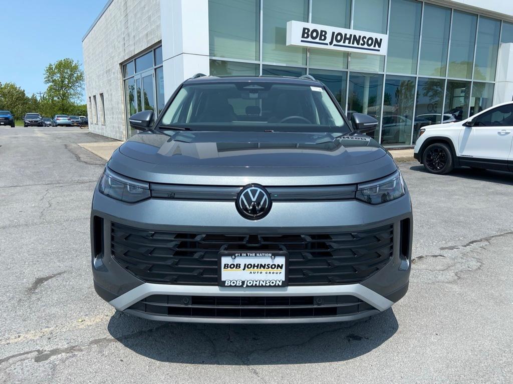 new 2025 Volkswagen Tiguan car, priced at $36,530