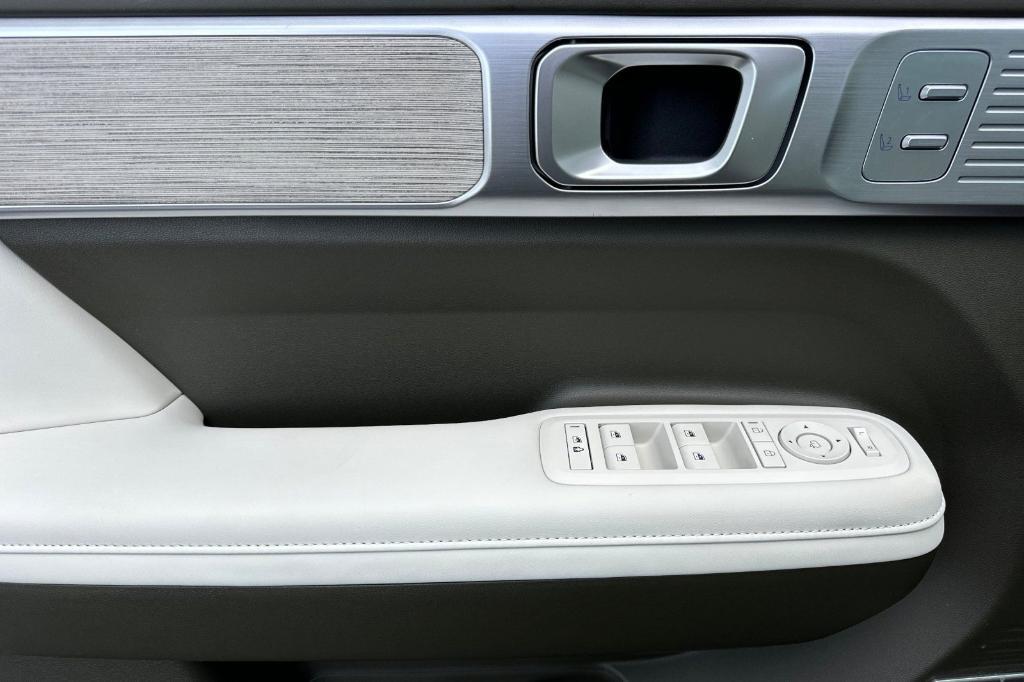 new 2025 Hyundai SANTA FE HEV car
