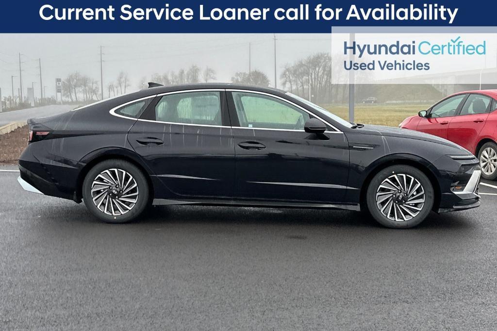 used 2025 Hyundai Sonata Hybrid car, priced at $31,999