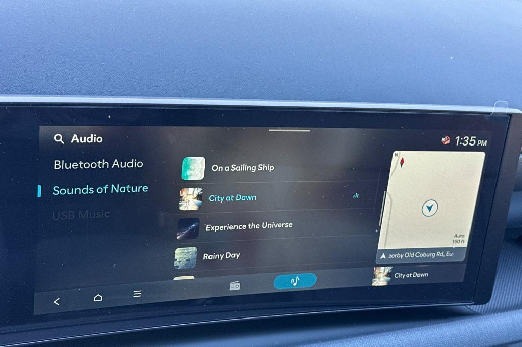 new 2025 Hyundai TUCSON Hybrid car, priced at $37,065