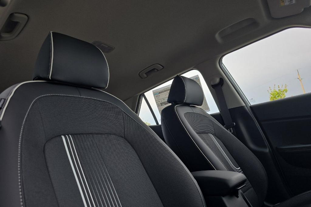 new 2025 Hyundai Venue car, priced at $24,135
