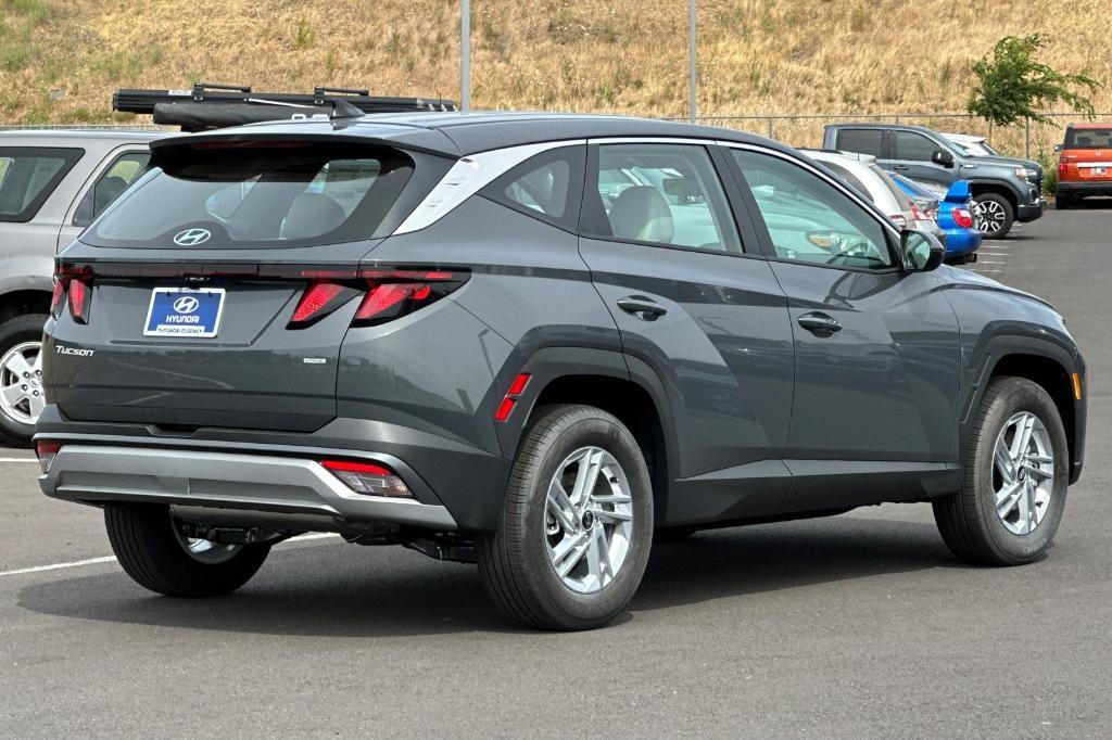 new 2025 Hyundai Tucson car, priced at $29,582