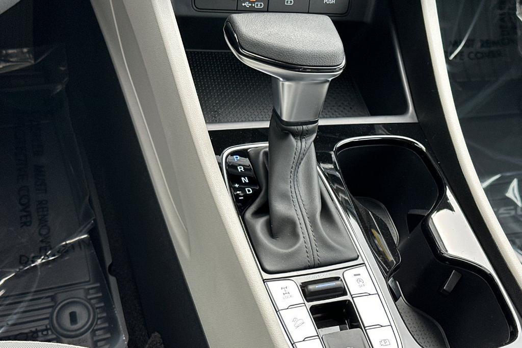 new 2025 Hyundai Tucson car, priced at $29,582