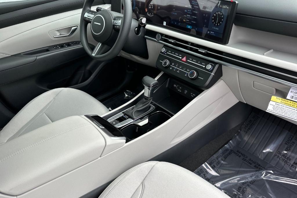 new 2025 Hyundai Tucson car, priced at $29,582