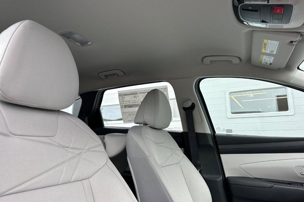 new 2025 Hyundai Tucson car, priced at $29,582