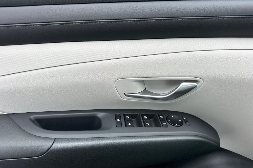 new 2025 Hyundai Tucson car, priced at $29,582