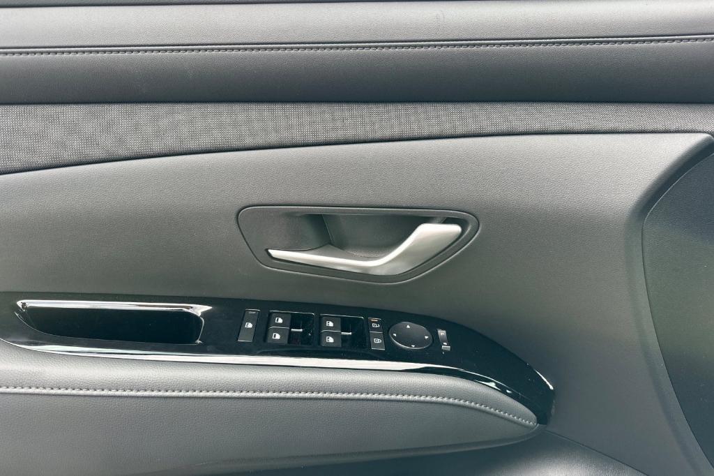 new 2025 Hyundai SANTA CRUZ car, priced at $39,114
