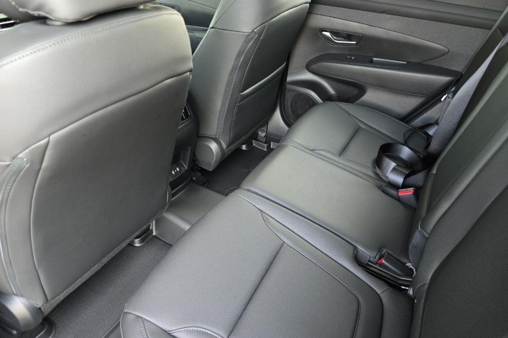 new 2025 Hyundai Tucson car, priced at $33,568