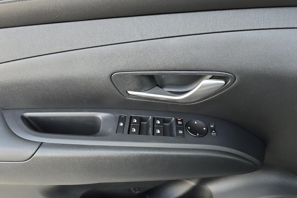 new 2025 Hyundai Tucson car, priced at $33,568