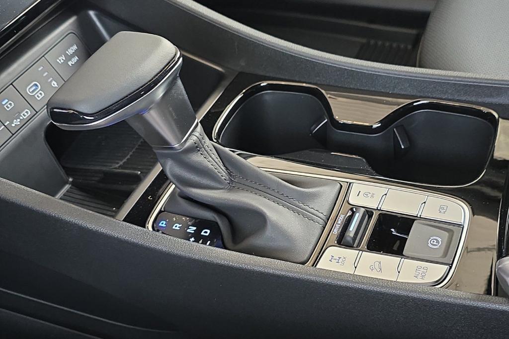new 2025 Hyundai Tucson car, priced at $33,568