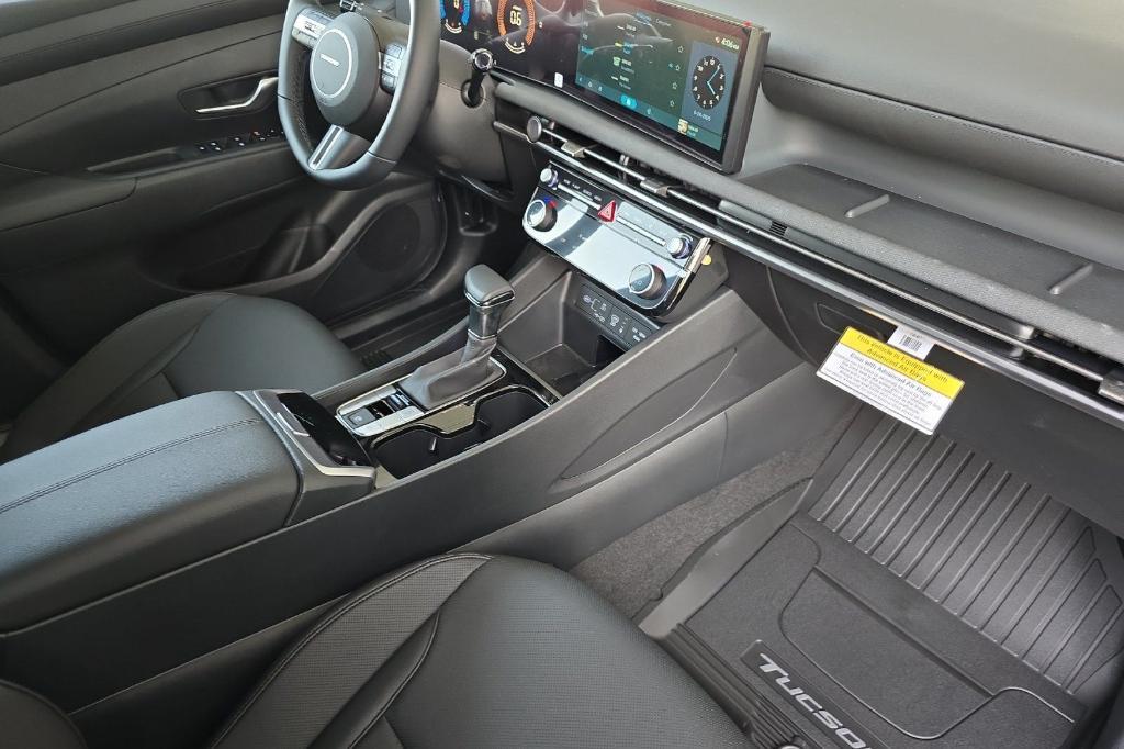 new 2025 Hyundai Tucson car, priced at $33,568