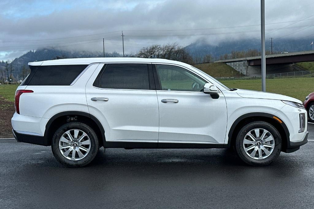 new 2025 Hyundai Palisade car, priced at $40,415
